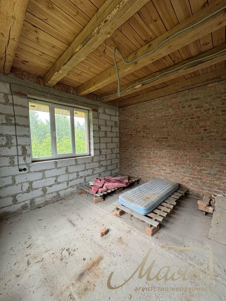 House for sale in a pine forest, Zelenyi Gai, near Revnoye