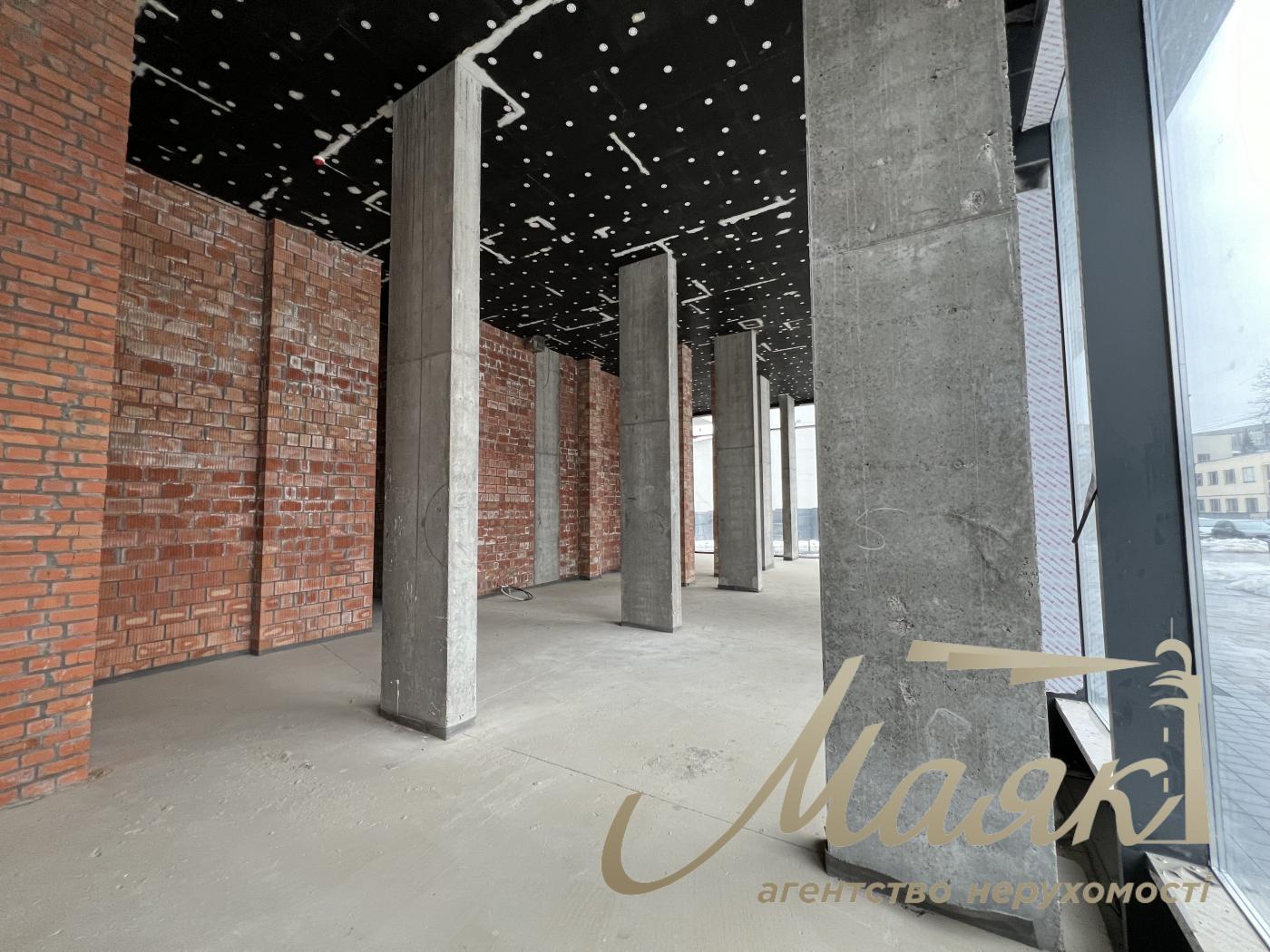 Sale of facade premises 113.3 m2, residential complex UNIT HOME.