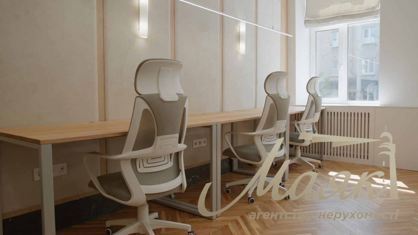 Office for rent in the center of Knezey Ostrozhskikh str. (Moskovskaya)
