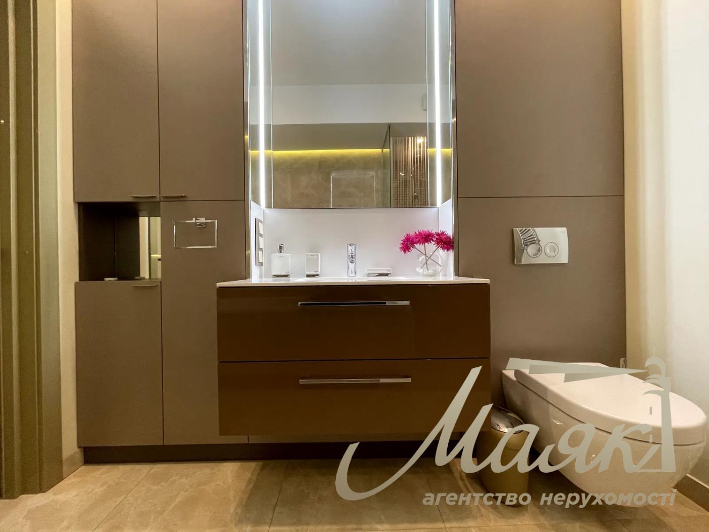 Оренда 4-кімнатної квартир 190 м² ЖК Новопечерські Липки, вул. Драгомирова, 20, Печерський район.