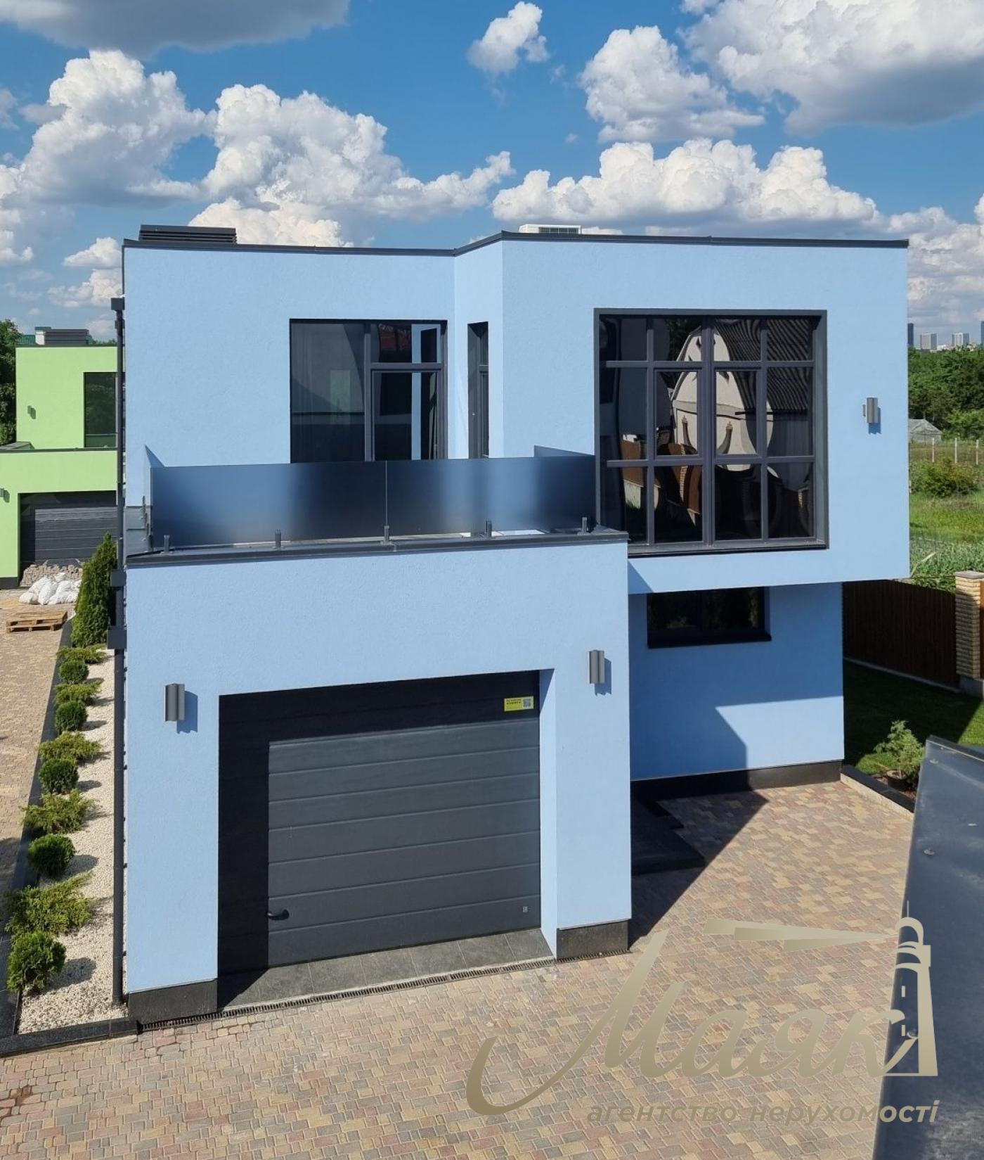 Продаж нового сучасного будинку в стилі Hi-Tech у селі Гатне