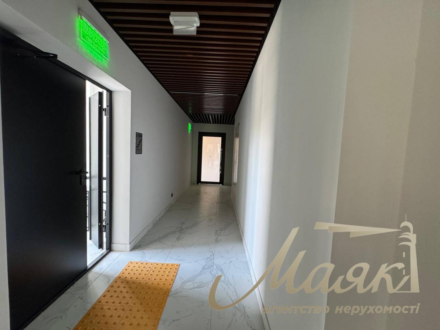 Оренда фасадного 110м2 приміщення ЖК Трініті вул. Тютюнника, 39/2