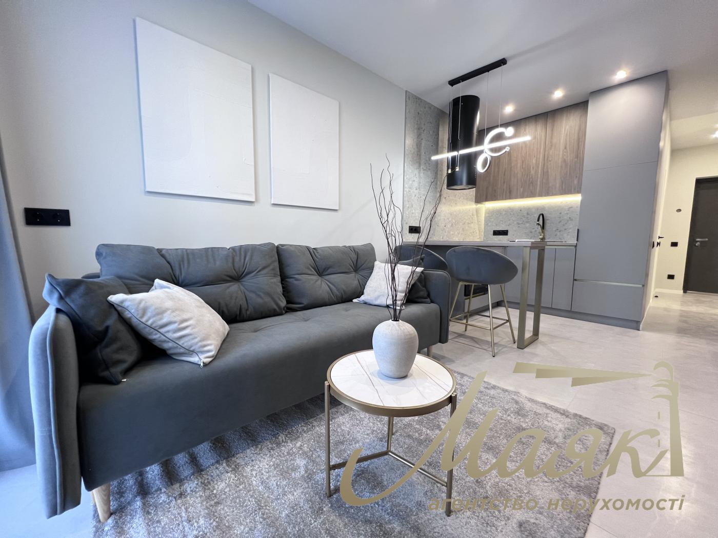 Продаж 2-х кімнатної квартири з ремонтом у ЖК Нордика