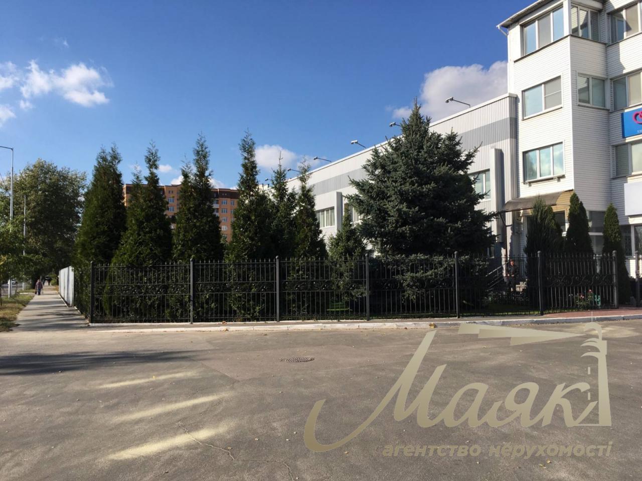 Sale of Office building 2500m. with repairs st. Boryspilska 19b