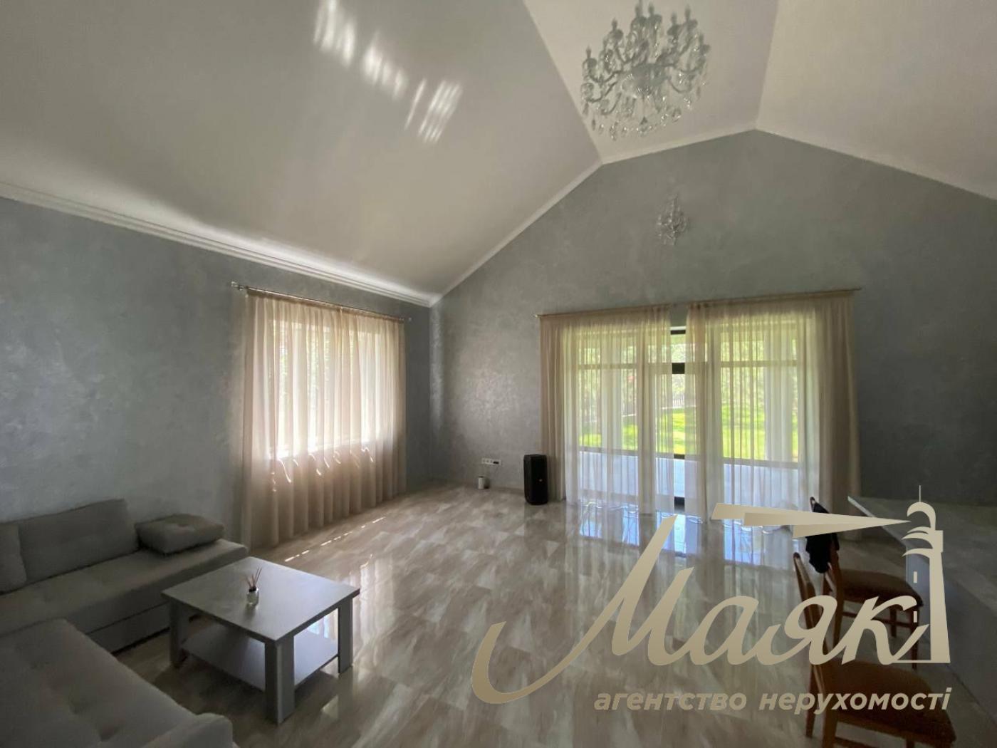 Продаж будинку 190 м2 с. Крюківщина