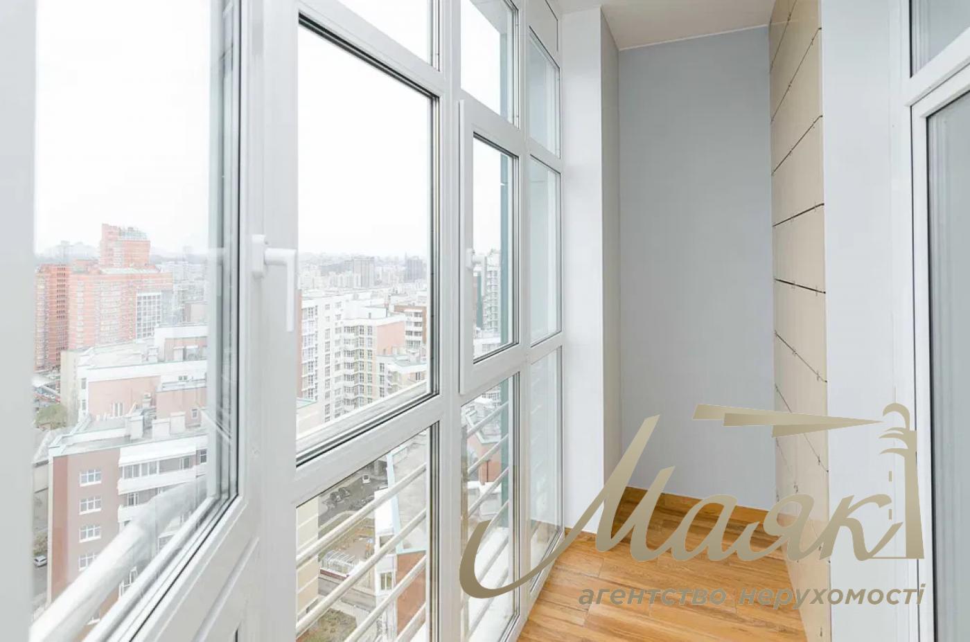 Продажа 1-комнатной квартиры 50м2, в ЖК "Французский квартал" Печерский район