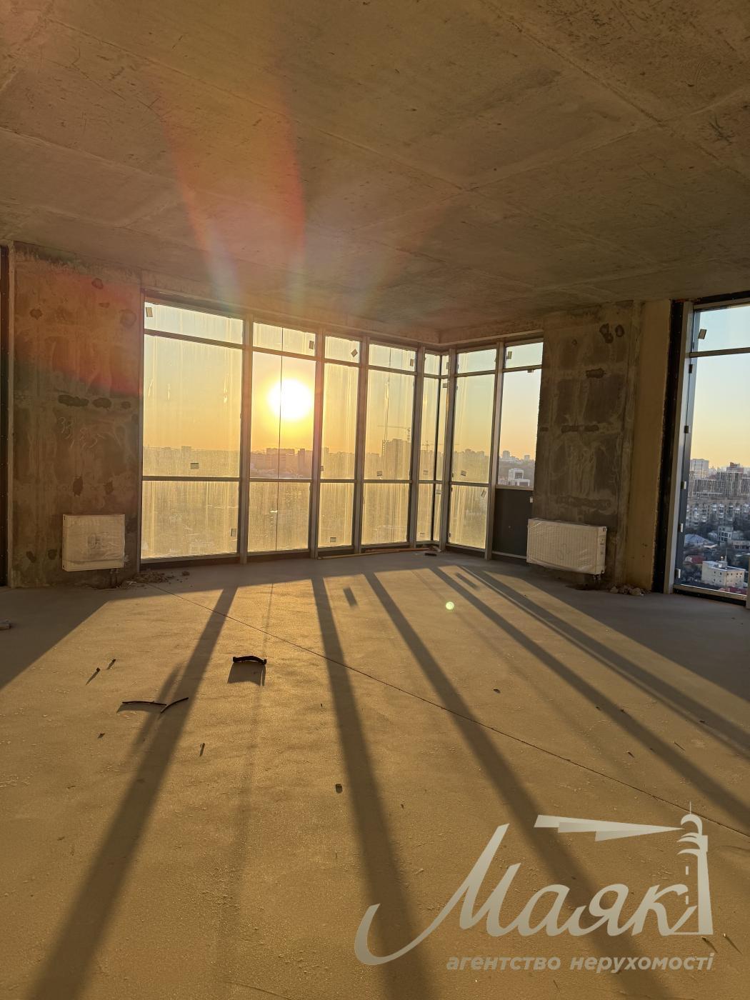 Продаж пентхауса з двома терасами в ЖК "Новопечерські Липки", Печерський район, Київ, 346 м², 7 кімнат