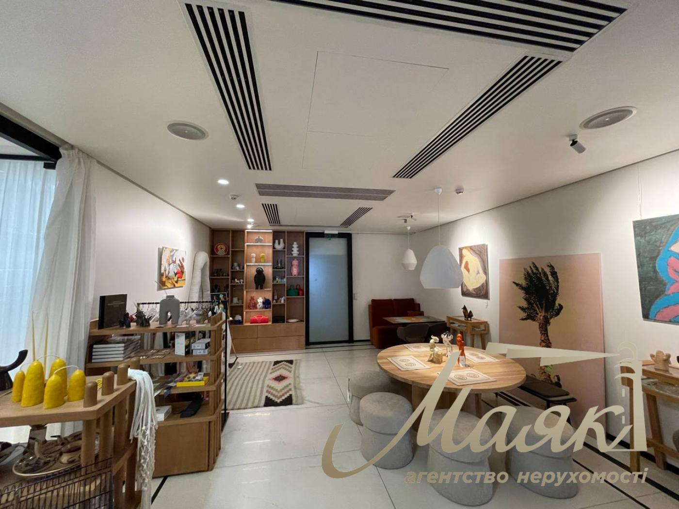 Оренда приміщення під кафе або ресторан 100м2 у центрі, вул. Антоновича
