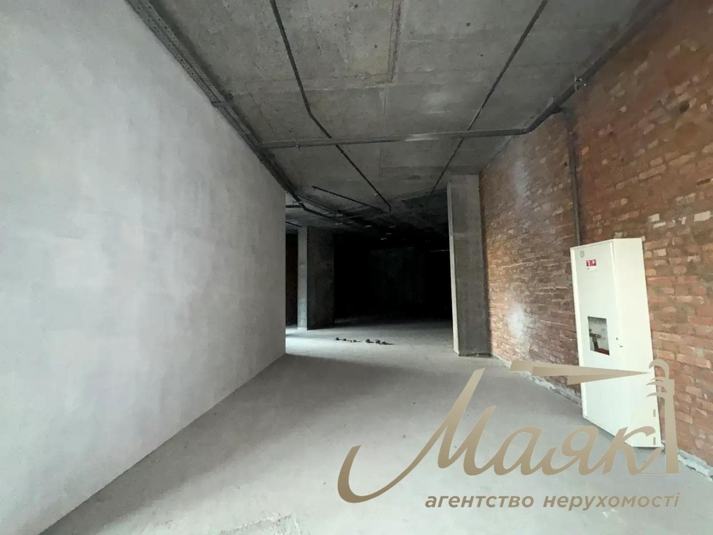 ЖК Manhattan | Комерційне приміщення площею 170 м²