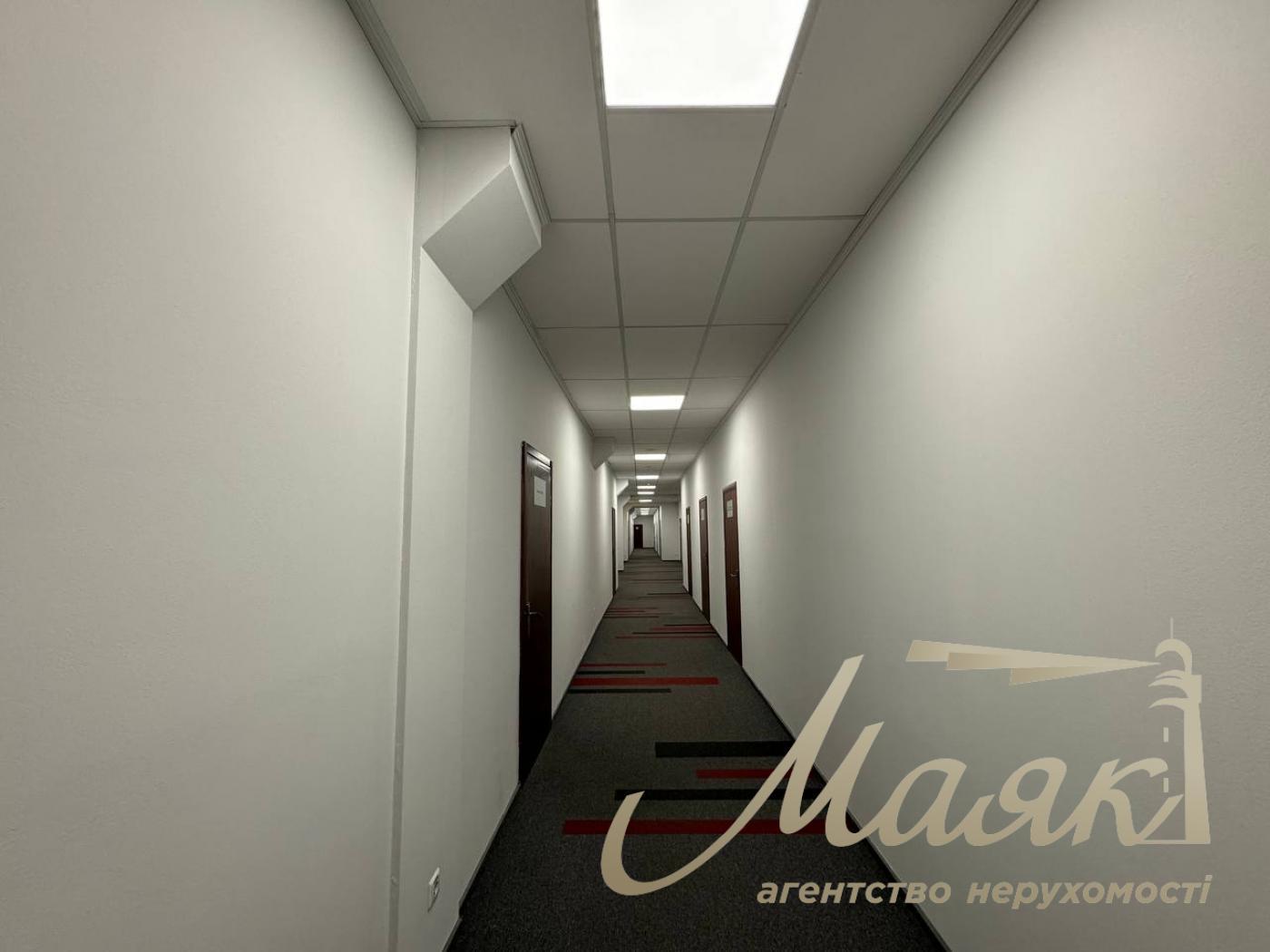 Office for rent 924m2 in BC Merx, Leipzigskaya St., Pechersk