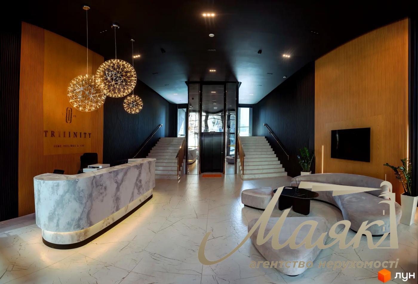 Продажа квартиры 100 кв.м. без ремонта в ЖК Тriiinity