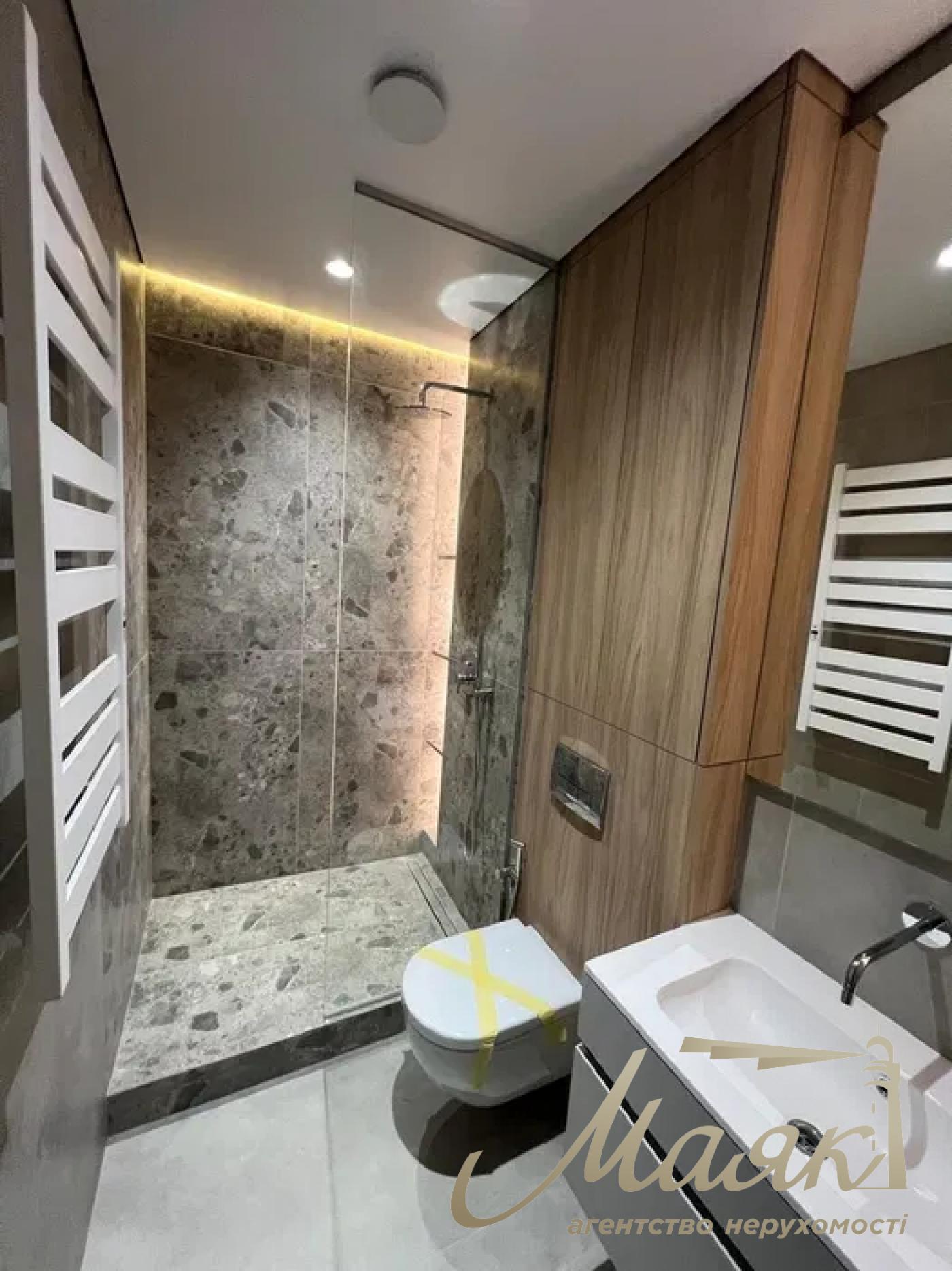 Оренда 2 до квартири 65 м², вул. Васильківська, ЖК White Lines, Голосієво