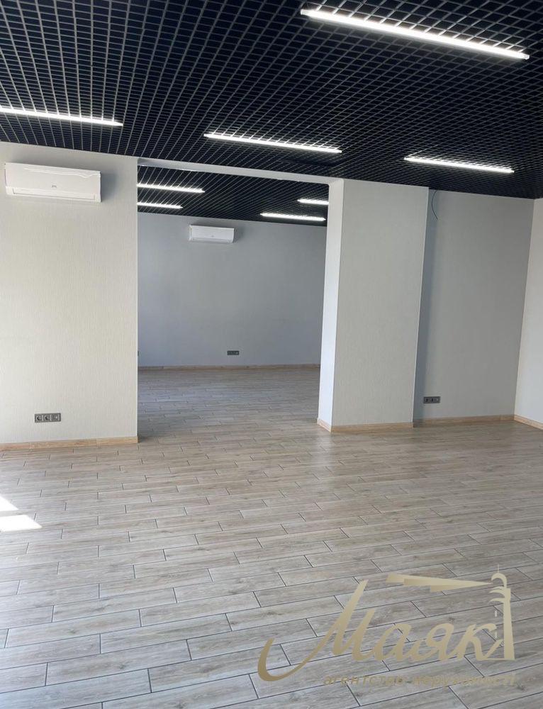 Оренда офісу 100м2, вул.Коновальця 36Е, Печерськ