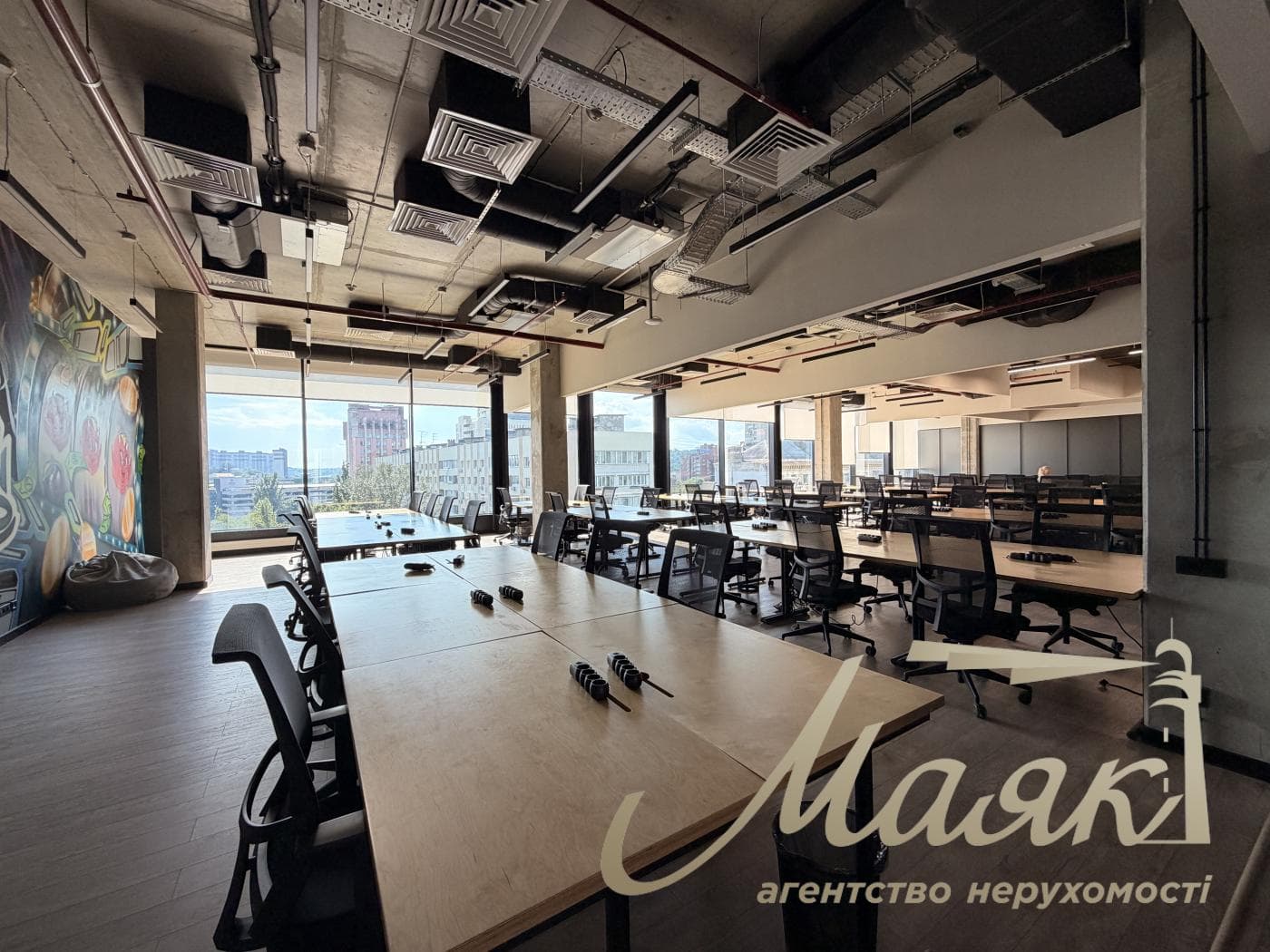 Rent a furnished office at the Magnett Business Center, Bolshaya Vasilkovskaya St.