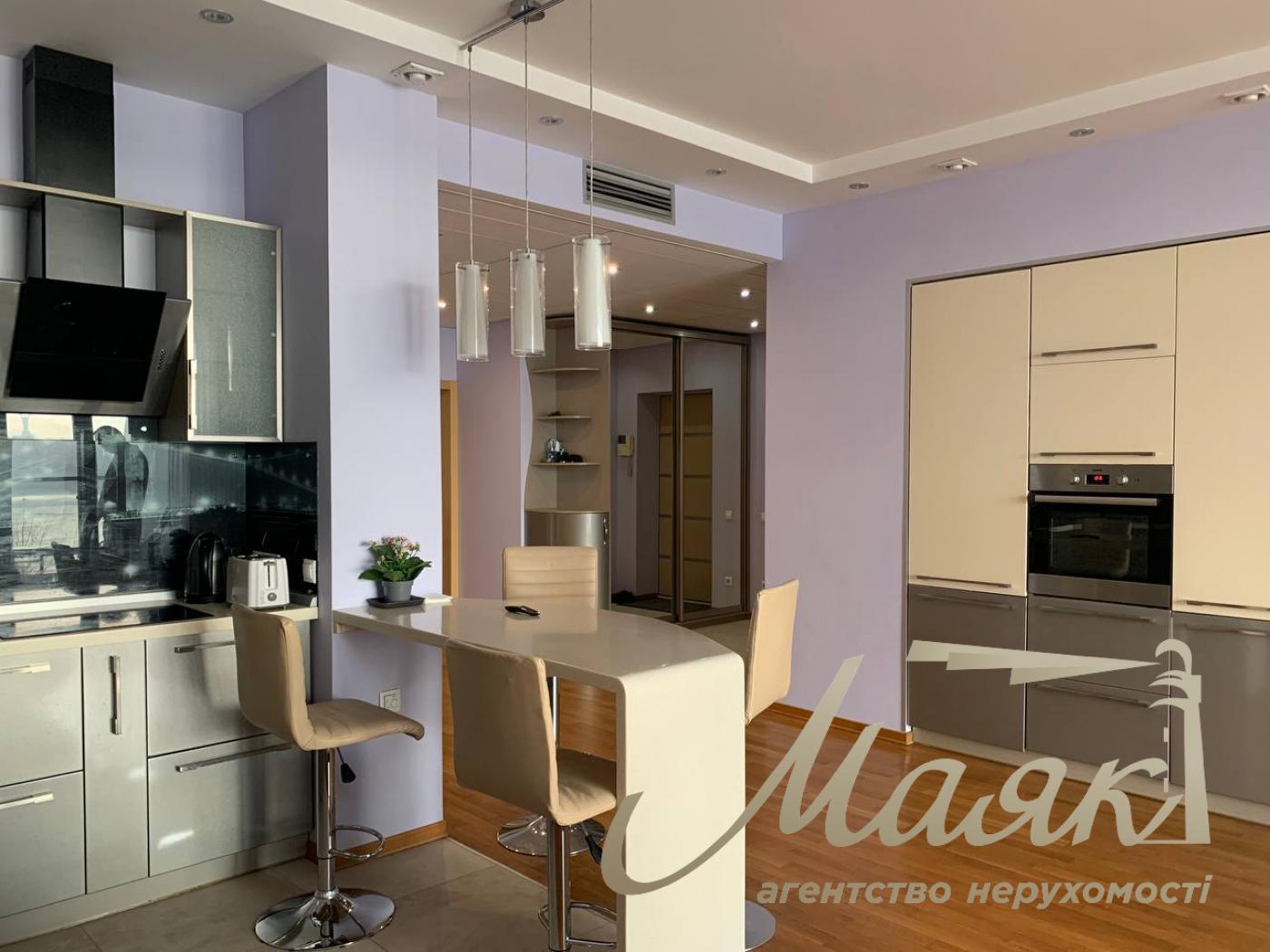 Продаж 3к видової квартири ЖК Рів'єра Ріверсайд, Лівобережна