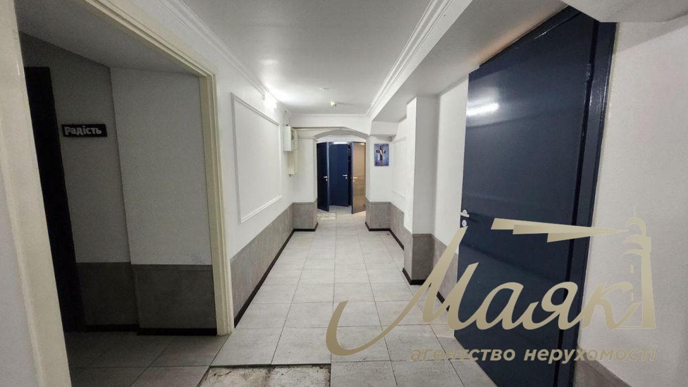 Оренда підвального комерційного приміщення площею 185,6 м², Бульварно-Кудрявська