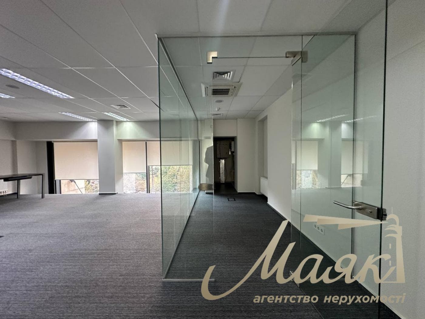 Аренда автономного офиса 962,1 м², ул. Антоновича, 118, Центр.