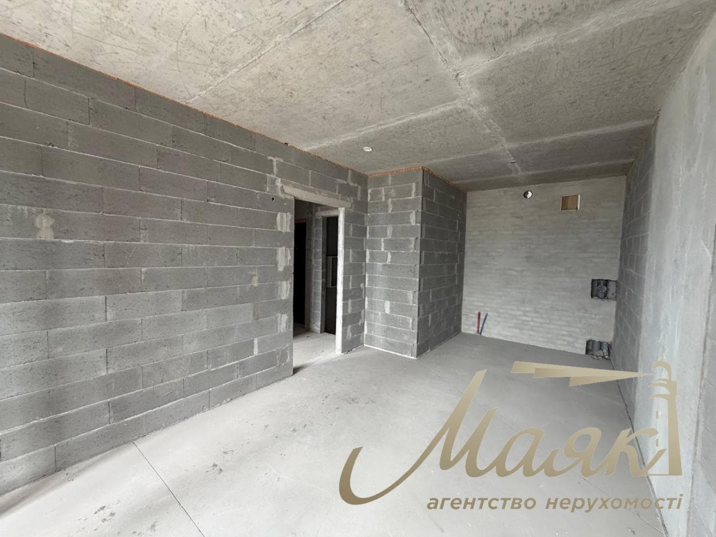 Продаж 2-кімнатної квартири, ЖК Seven (Севен), станція метро «Осокорки»