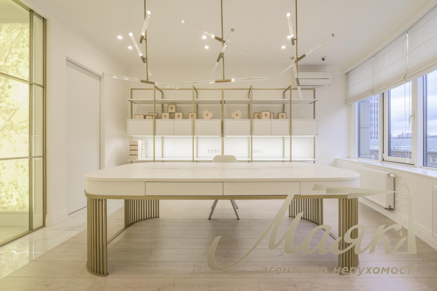 Продаж 3-к квартири 87 м2, вул. Антоновича (Горького), 103, м. Київ
