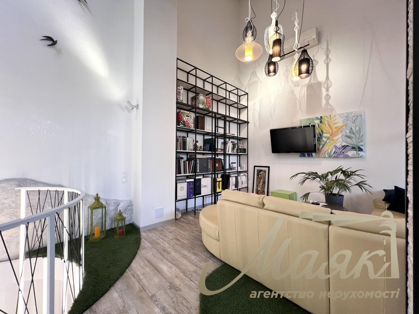 Продаж 2-х рівневої квартири 171м2, Шевченківський район