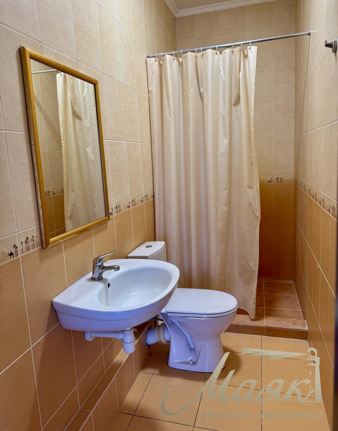 Оренда будинку 310м2 у селі Ходосівка