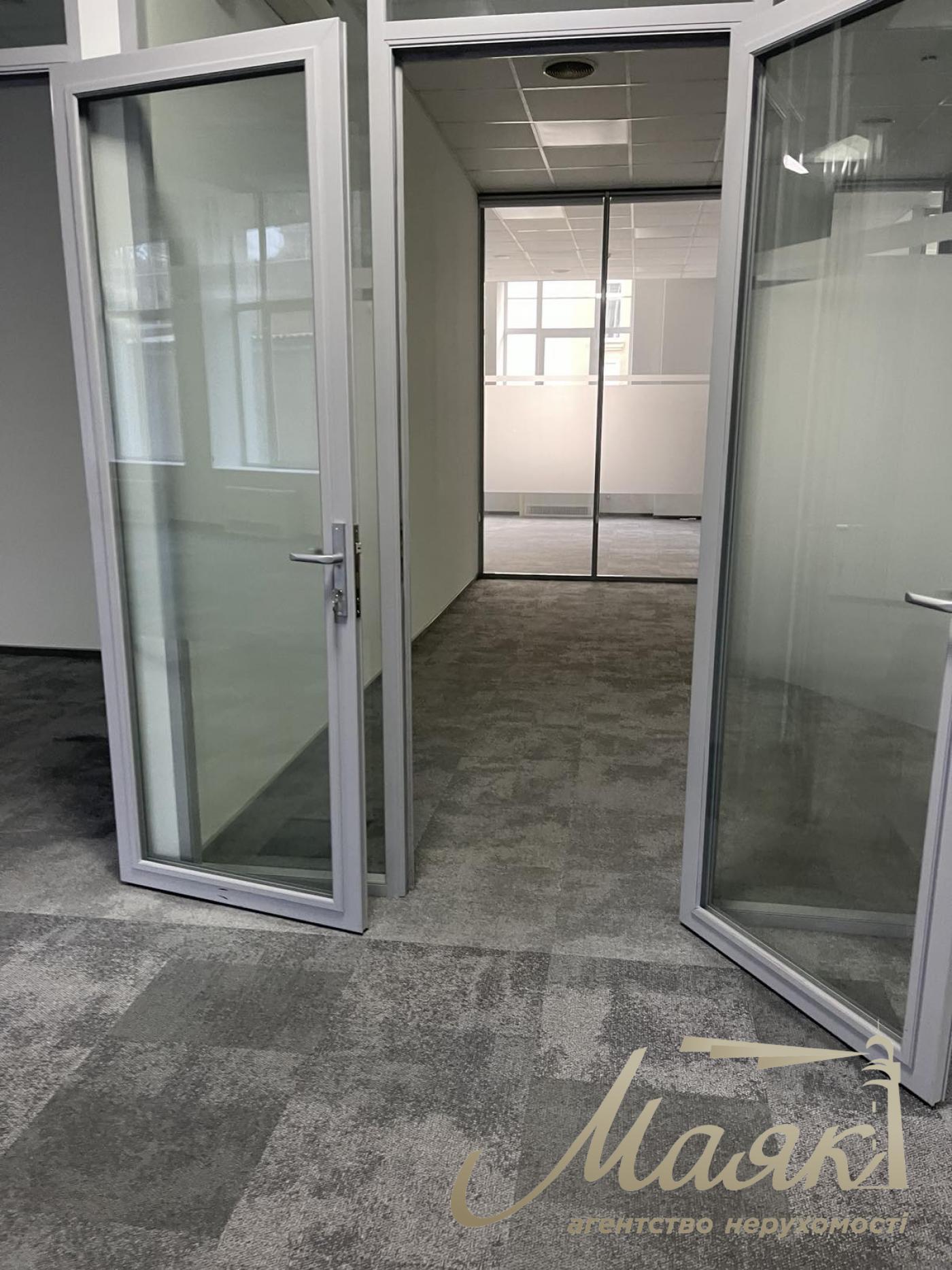 Аренда офиса 271м2 БЦ Horizon Park ул. Амосова 12 Соломенка