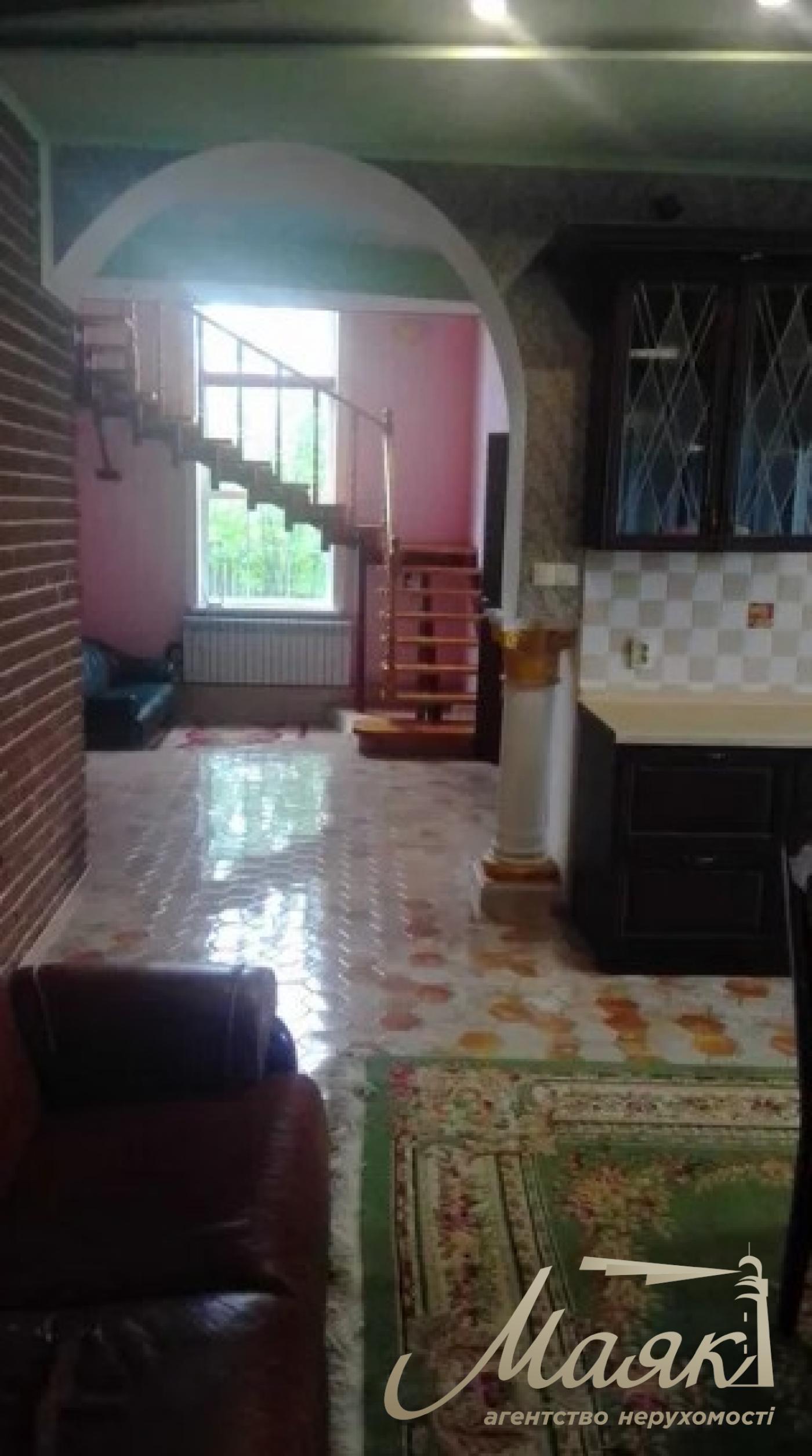 House for rent in the village of Khotov (Feofaniya) 260 m²