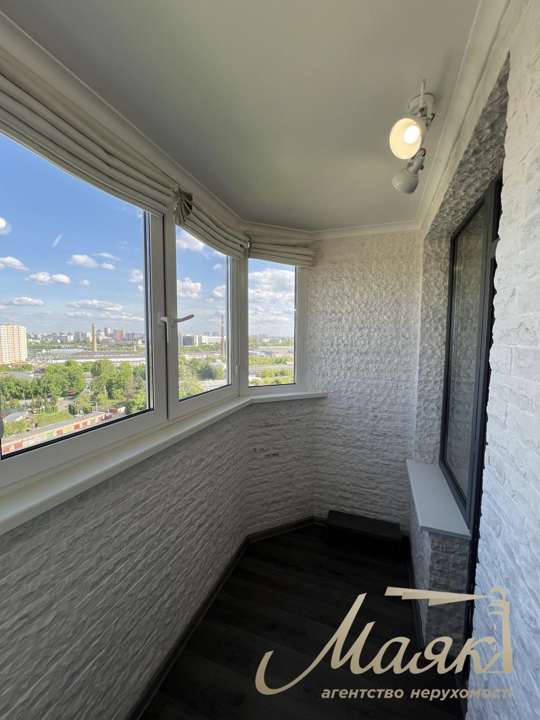 Продаж 1-кімнатної квартири 44м2 ЖК ''Наш дім''