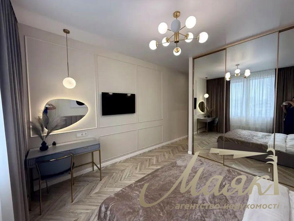 Продаж квартири 70 кв.м. ЖК Дельмар вул. Михайла Драгомирова 14А