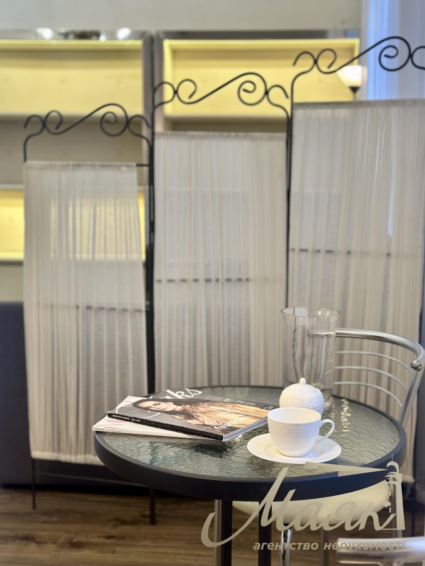 Продаж квартира-студія 40м2 в центрі вул. Заньковецької 6, Липки, Київ