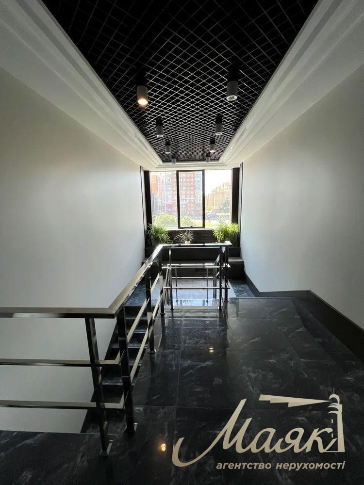 Office space for rent 120 m2 in Obolon Residence Minskskaya Residential Complex