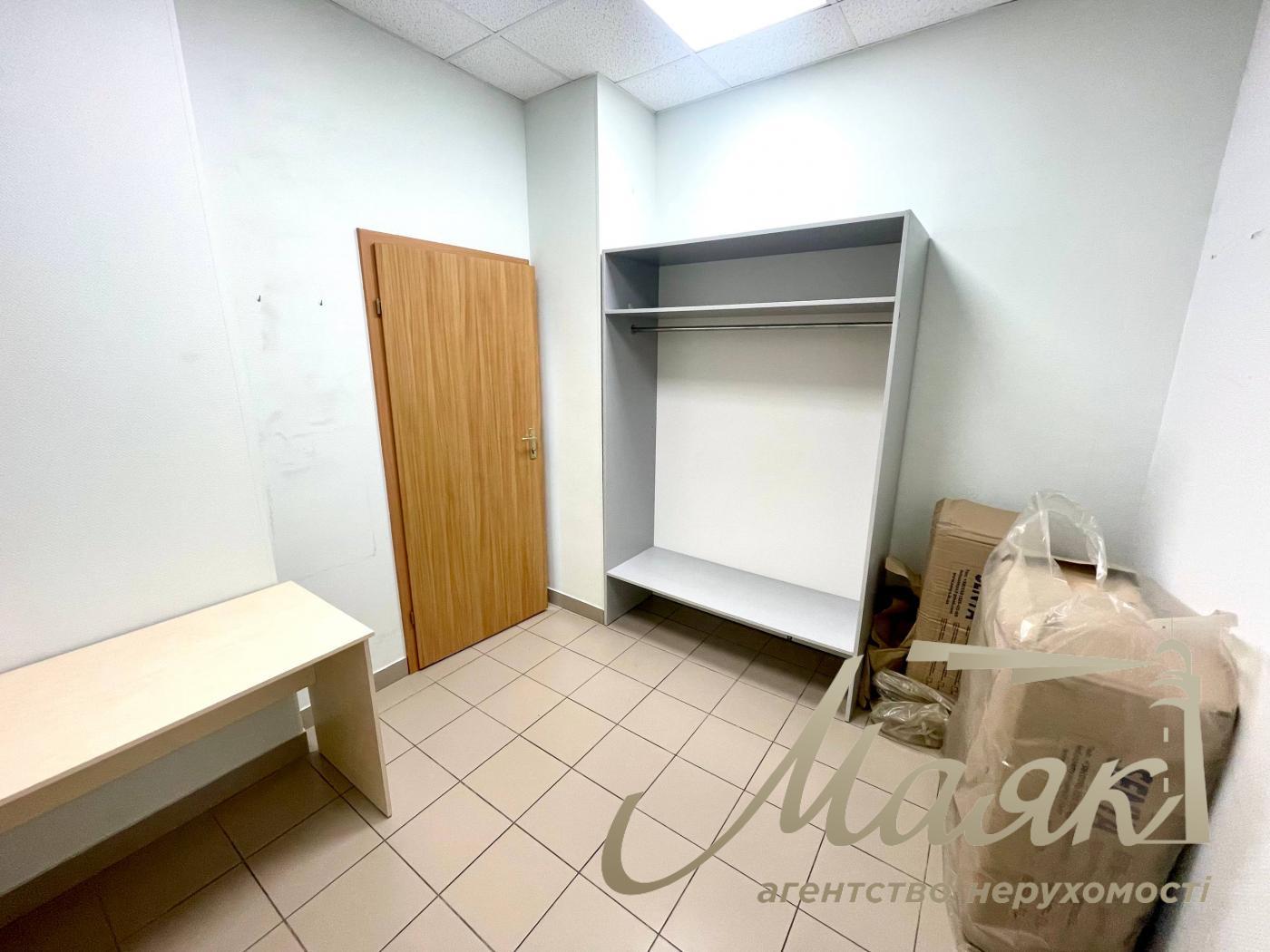 Оренда офісу 260м2 БЦ ILLINSKY вул. Іллінська 8, Поділ, Київ