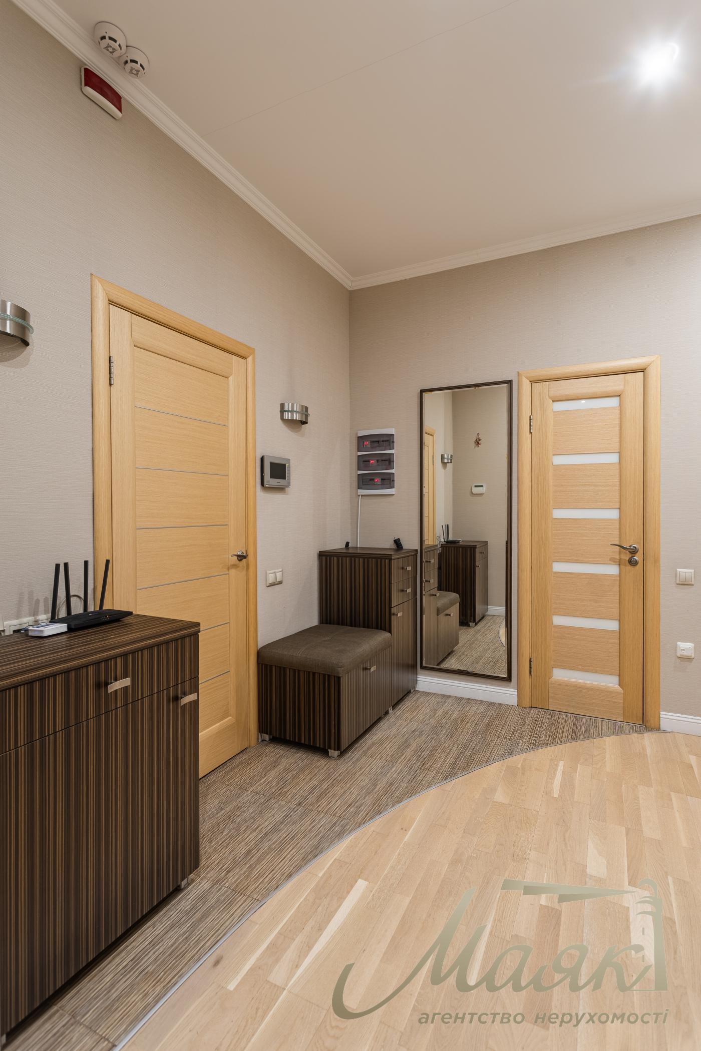 Продажа  Квартира  86,4 м2 ЖК Golden Park  Шевченковский район. Парково-Сырецкая, Сырец, Киев