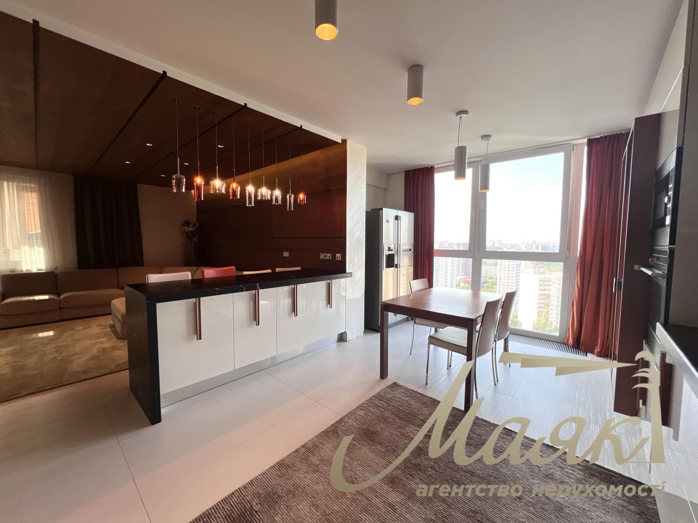 3-Bedroom Apartment for Rent in the Park Avenue Residential Complex, Holosiivskyi Avenue