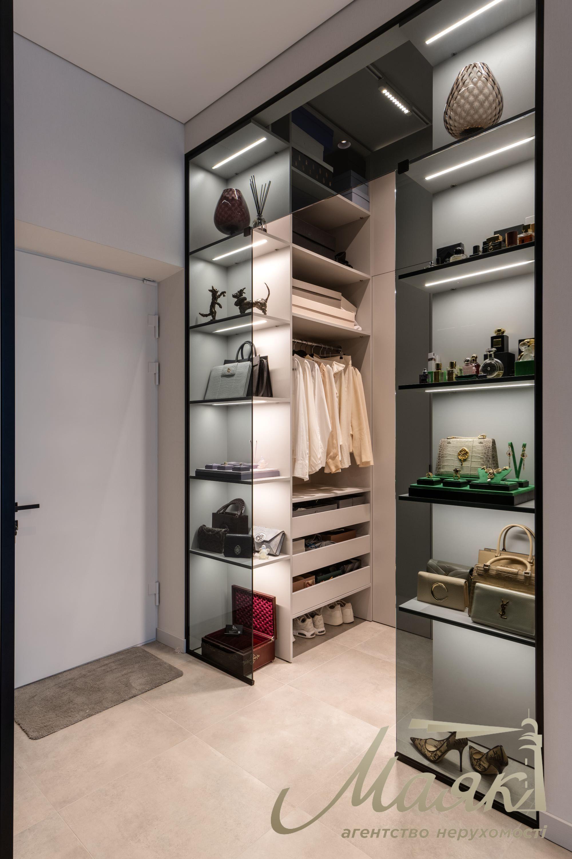 Продаж 2к квартири в будинку Клубного типу Hidden