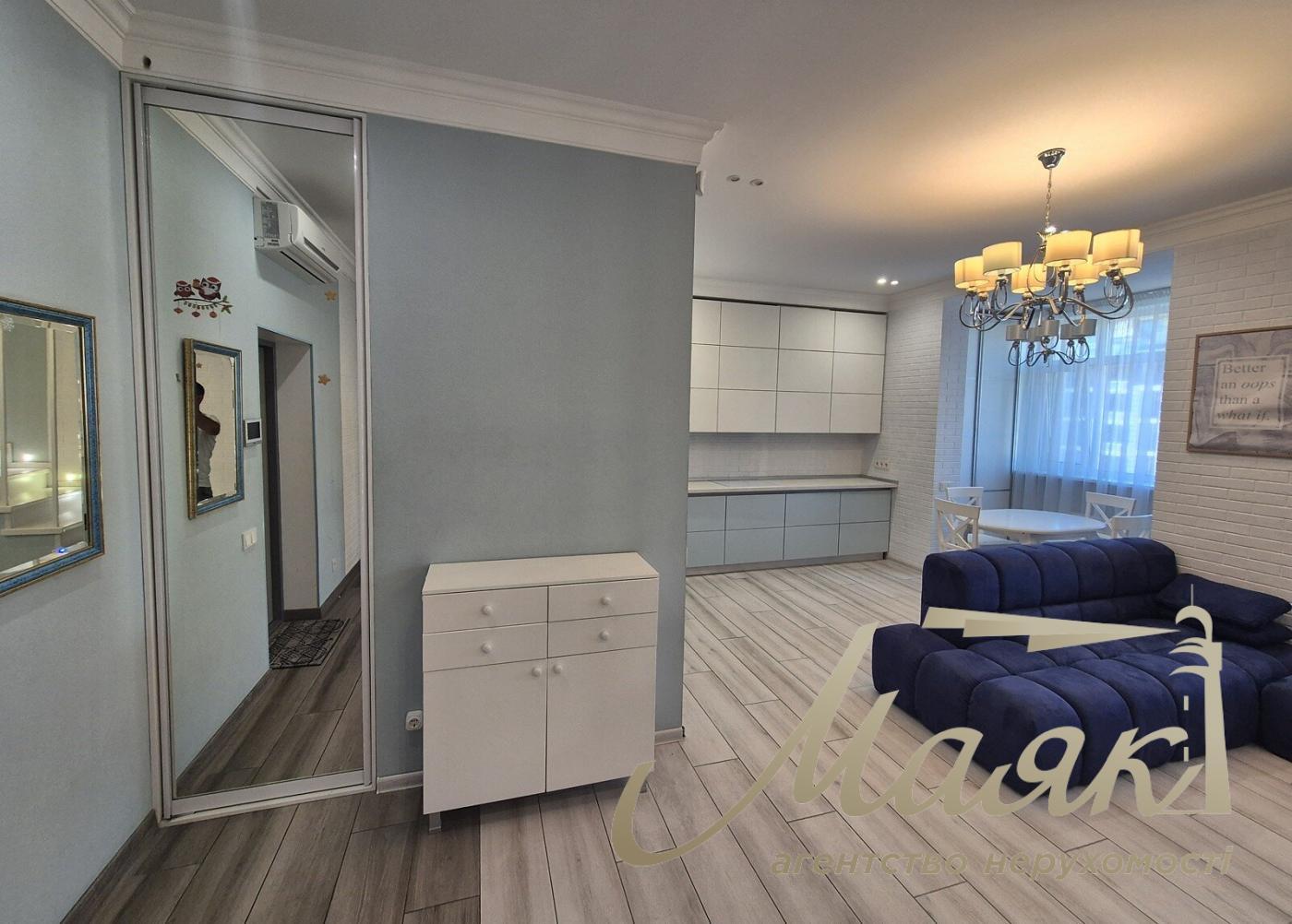 Rent duplex 3-bedroom apartment 150m2 Residential Complex Podol Grad str. Degtyarnaya 7