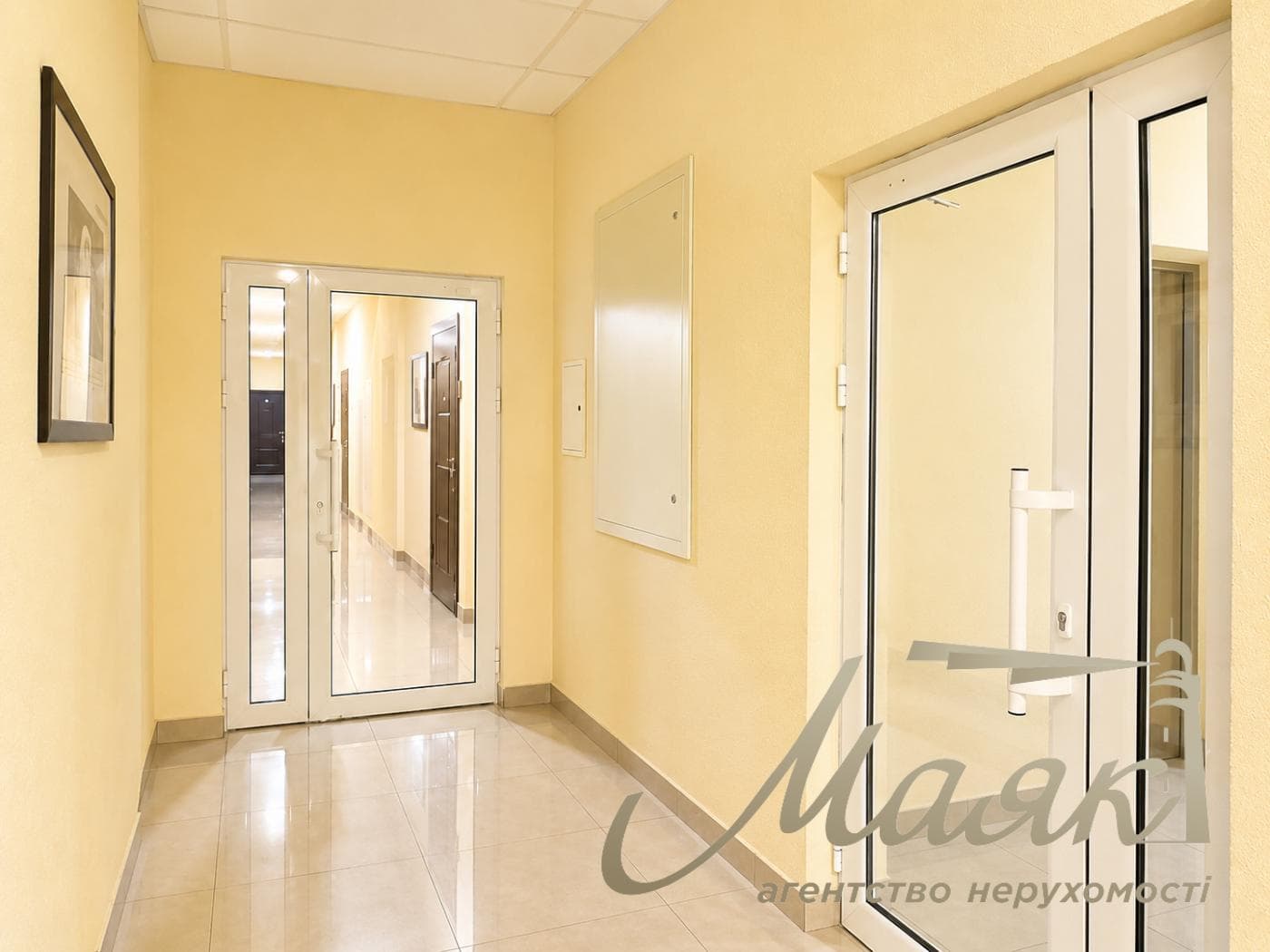 Продаж квартири з новим ремонтом та відкритим балконом у ЖК «52 Жемчужина / Pechersk Plaza», вул. Михайла Бойчука, Печерськ