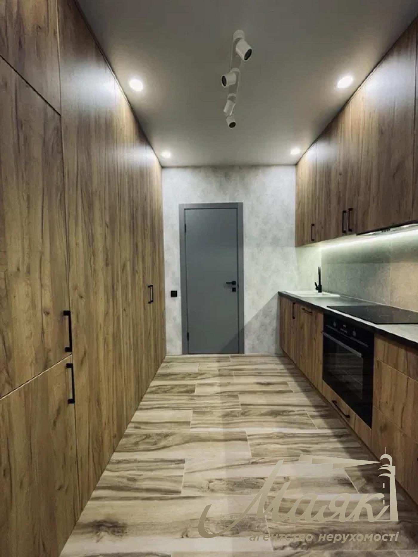 Оренда 1к квартири - студії 60 м², вул. Ділова, метро Олімпійська