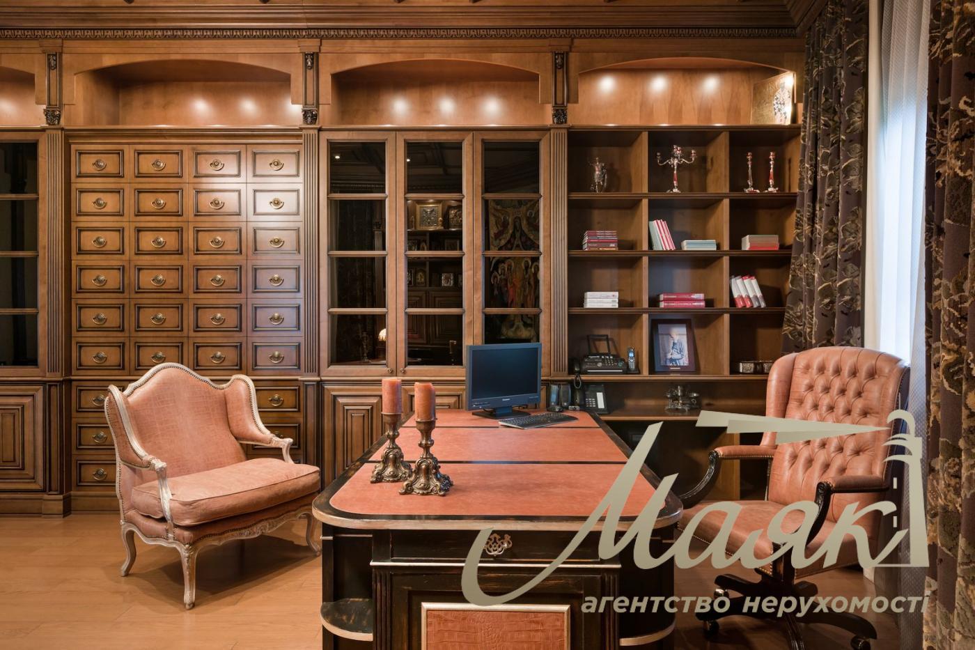 Продається резиденція в котеджному містечку "Конча - Заспа Озерна"