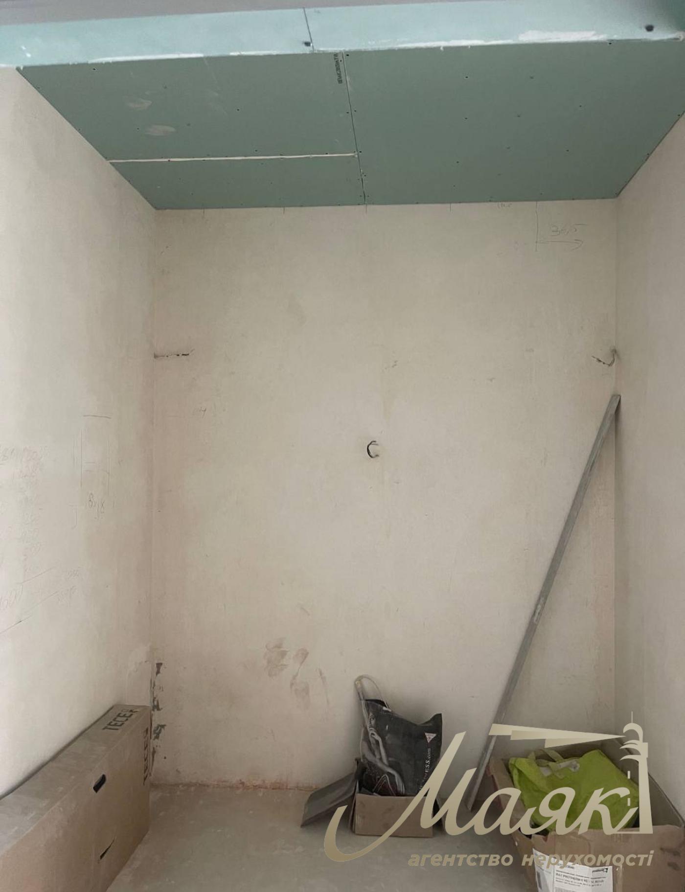 Продаж дворівневої 3к квартири 92 м² ЖК Метрополіс, вул. Академіка Заболотного, Теремки