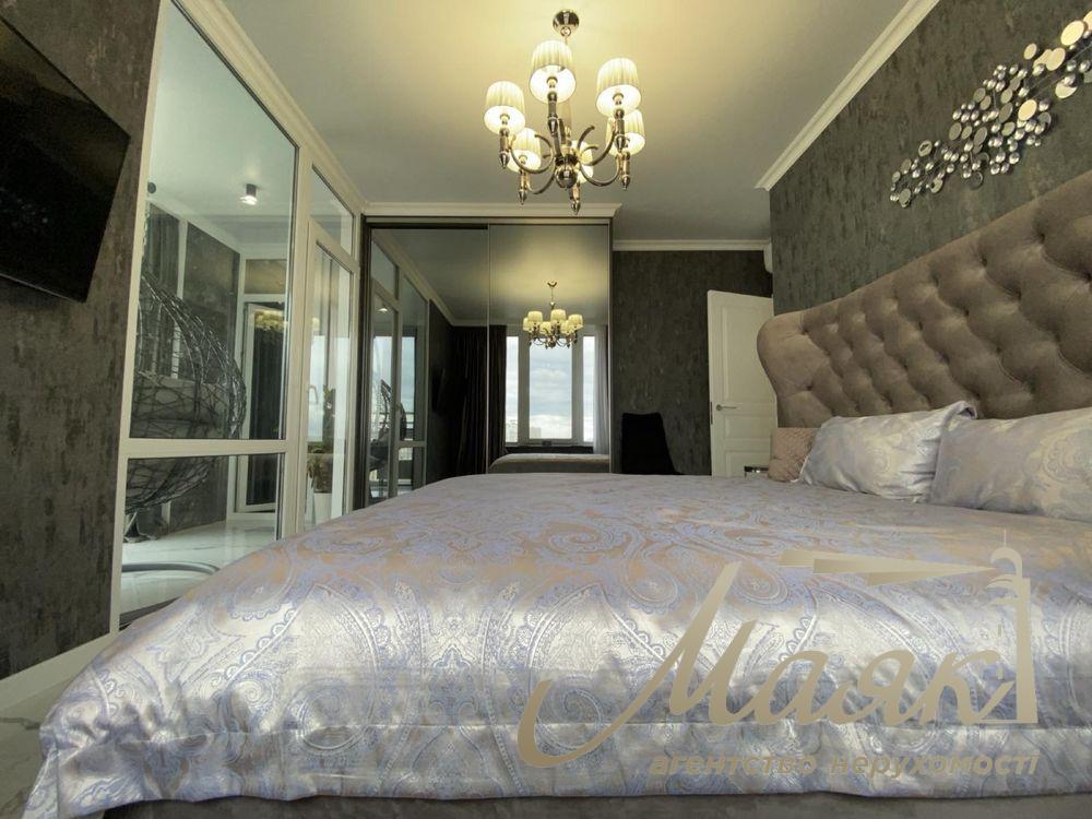 Продаж 2-к квартири 66м2, ЖК "Seven", Дніпровська Набережна 20 А.