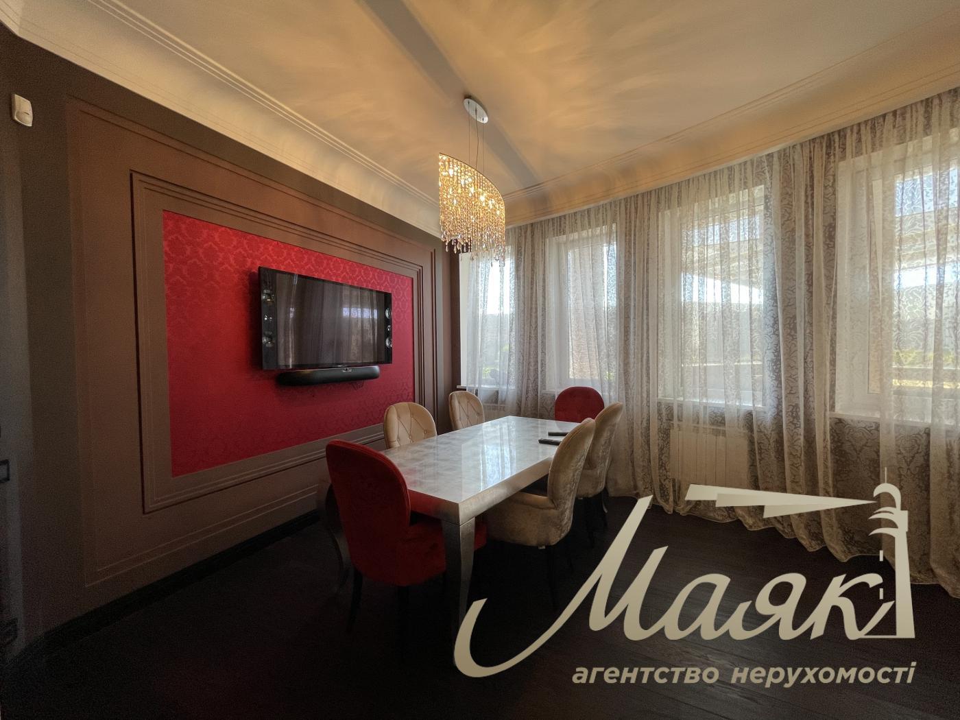 Rent penthouse str. Sribnokilska, Poznyaki, Osokorki