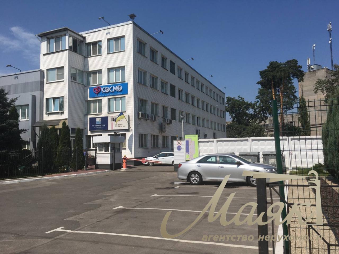 Sale of Office building 2500m. with repairs st. Boryspilska 19b