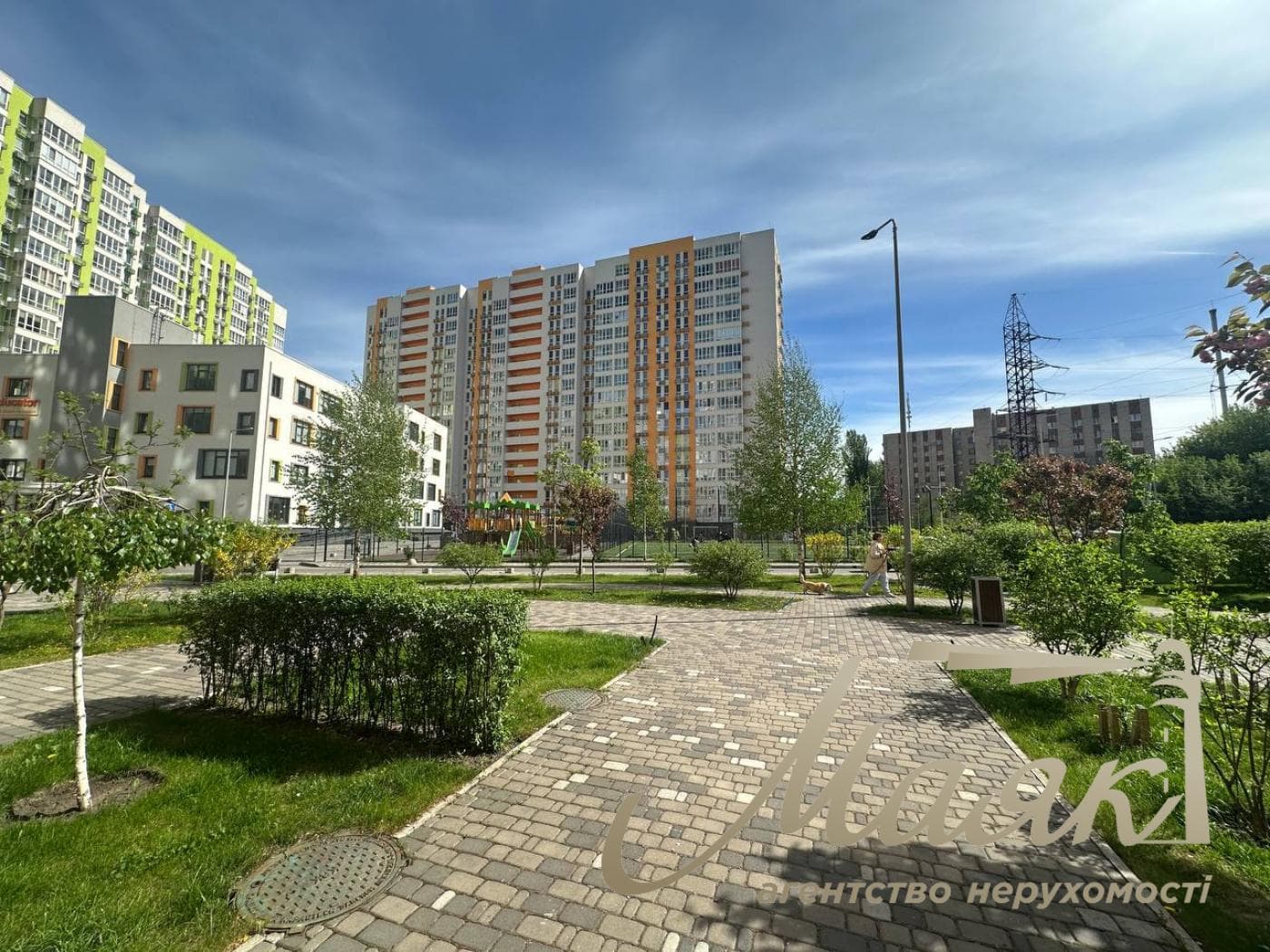 Оренда фасадного приміщення 63м2 у ЖК Нивки Парк, пр.Берестейський 67-Г.
