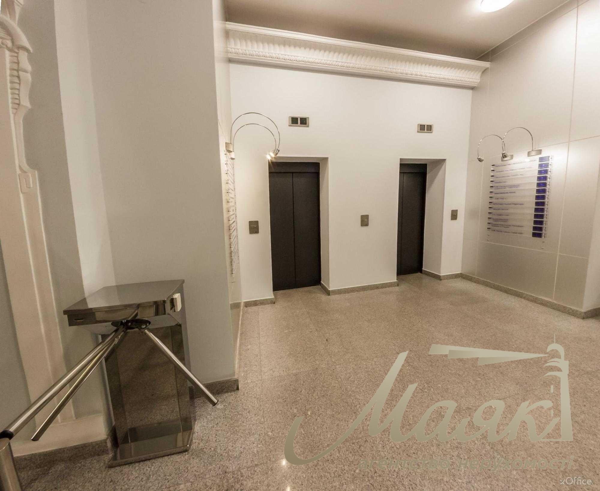Аренда офисного помещения 650м2 в центре, пер. Музейный, Печерск