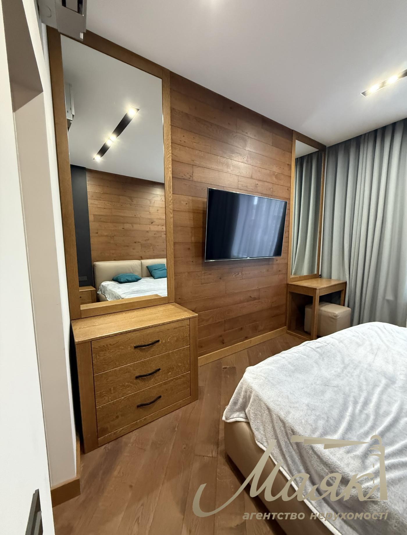 Оренда / Квартира / Барбюса Анрі, Печерськ, Київ