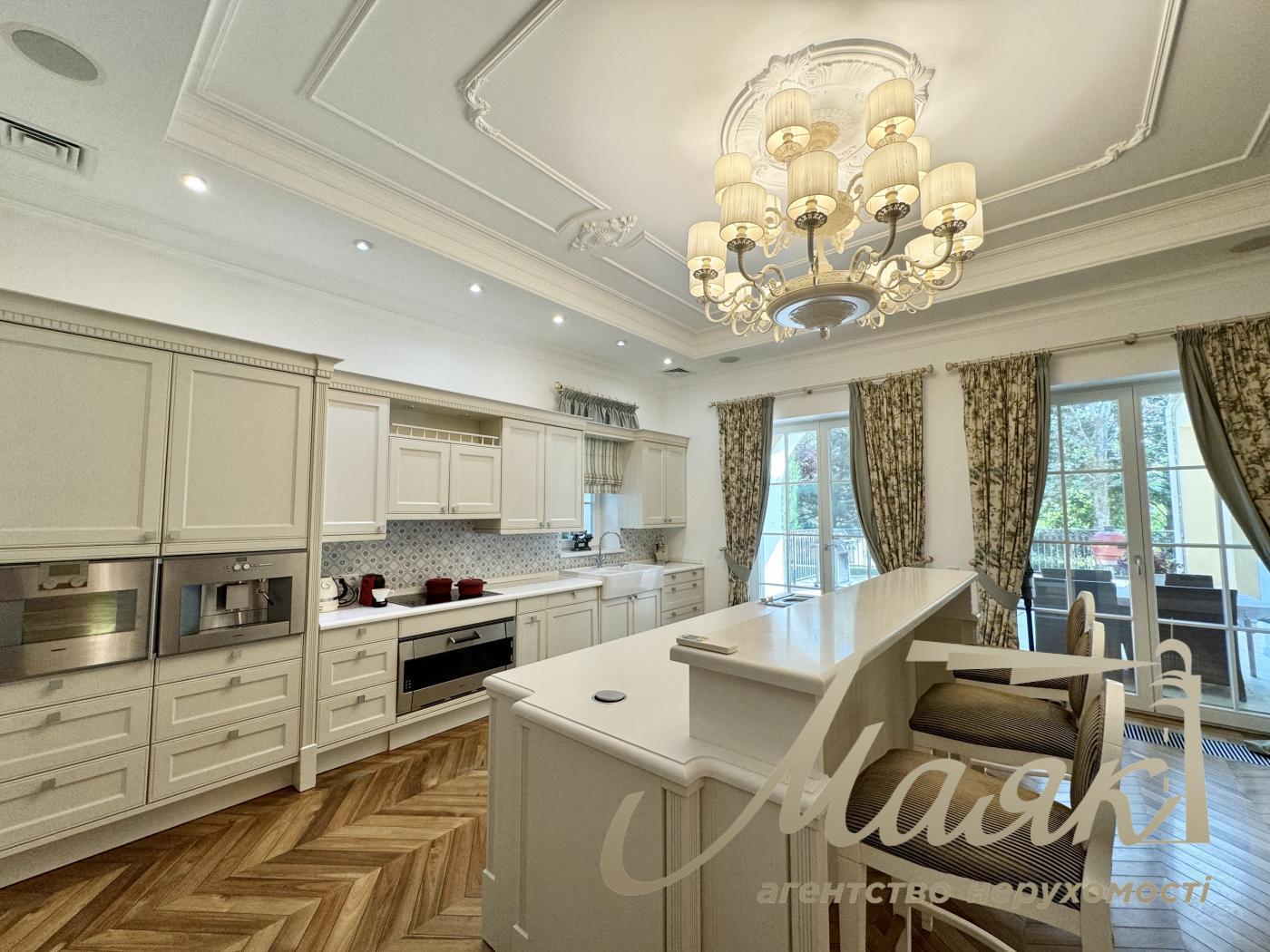 Sale of a house with access to the Dnieper, Damba, Koncha-Zaspa, Kozin