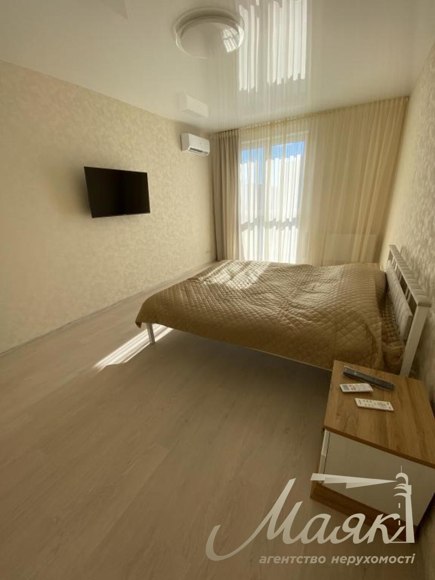 Аренда 1 комнатной квартиры в ЖК Бристоль по ул.Лобановского 144, метро Демеевская.