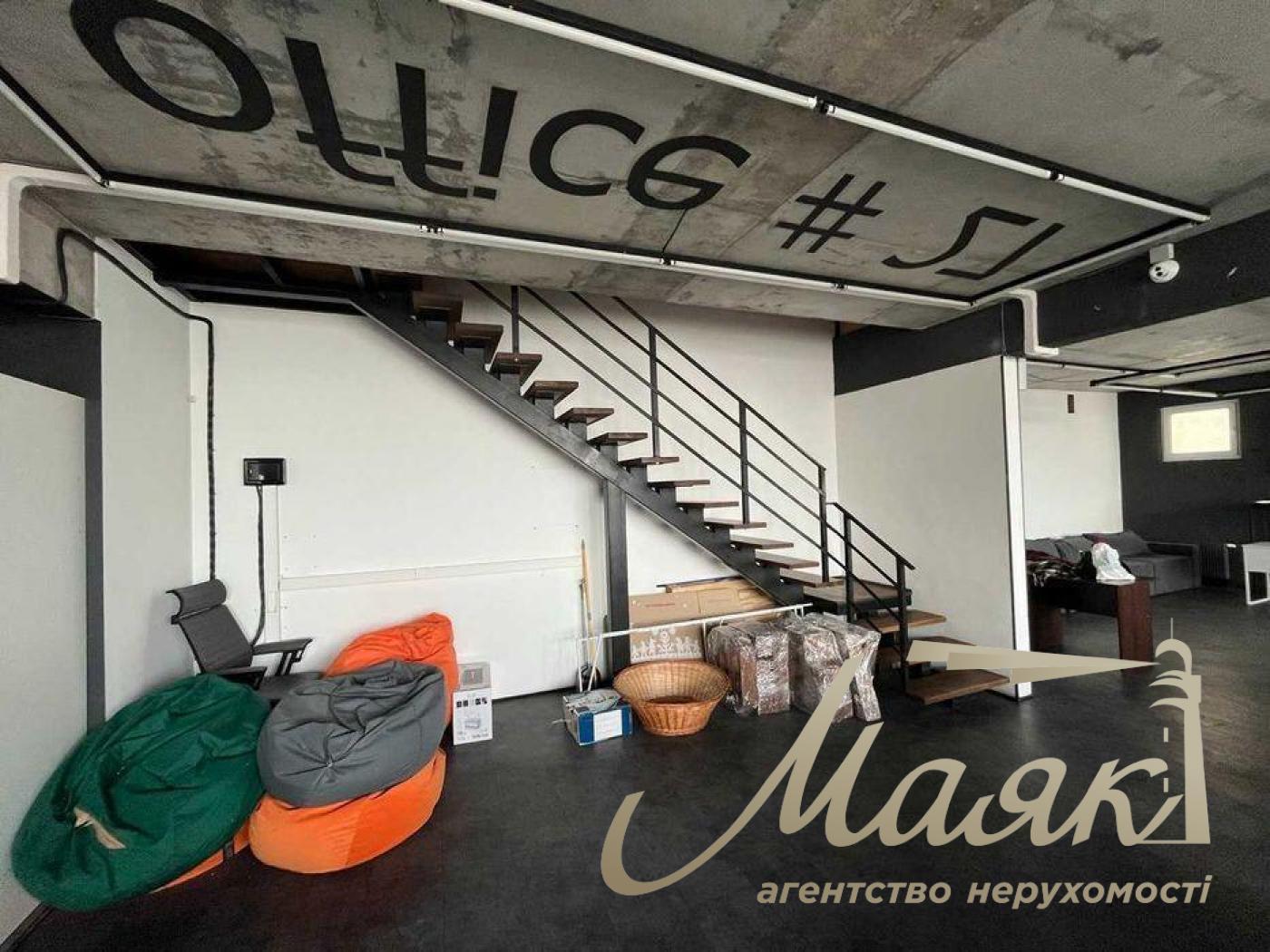 Аренда офиса 327 м.кв. Панорама на Печерске, ул. Коновальца