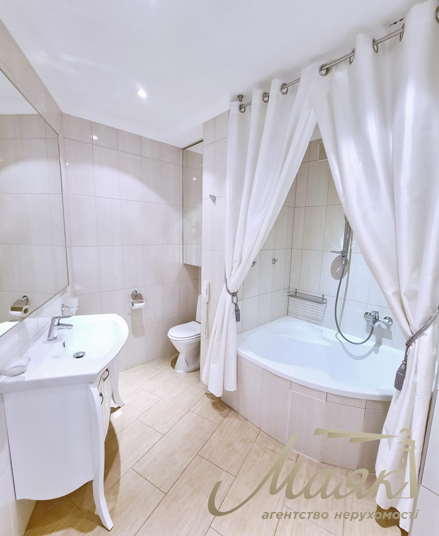3-room apartment for rent at 21 Lyuteranskaya St., Shevchenkivskyi District.